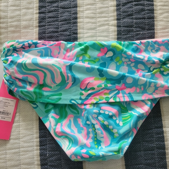 NWT Lilly Pulitzer Swim - Picture 2 of 2